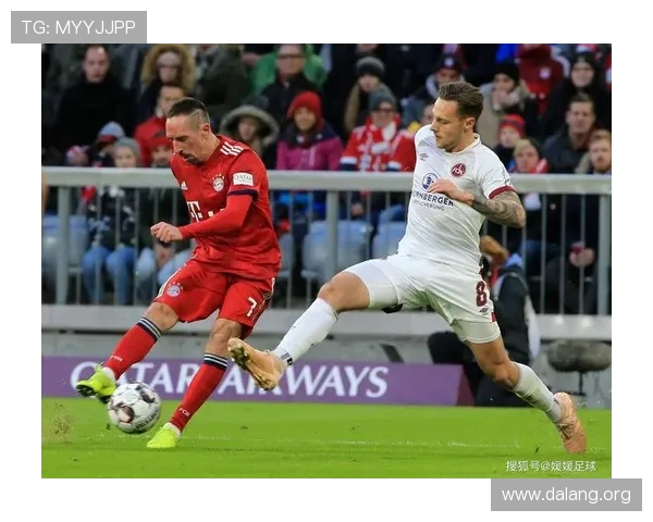 加入千亿国际球友会享受丰富的足球赛事资讯与实时比赛直播满足你的赛事关注需求