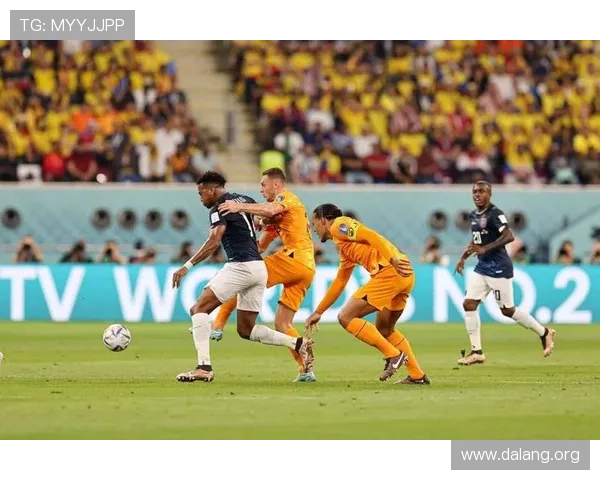 千亿球友会网站汇聚全球足球资源打造一站式的足球资讯与交流平台